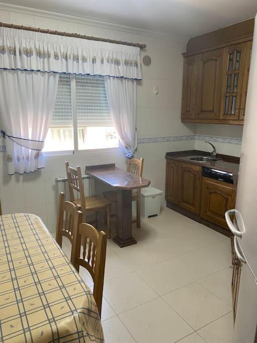 O Lar De Jose Apartment Monforte De Lemos Exterior photo